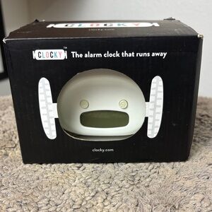 NIB Clocky White Alarm Clock